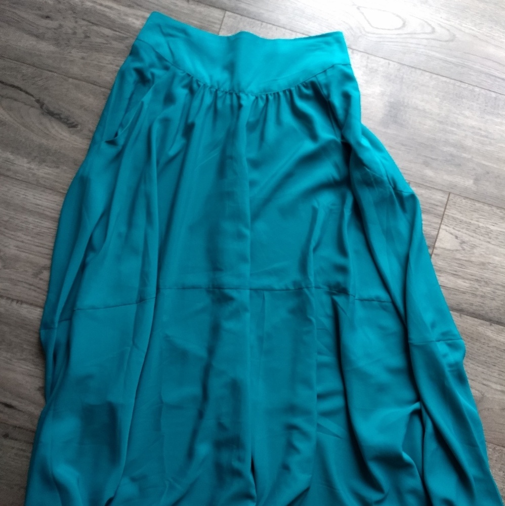 EUC Free People Flowy Skirt